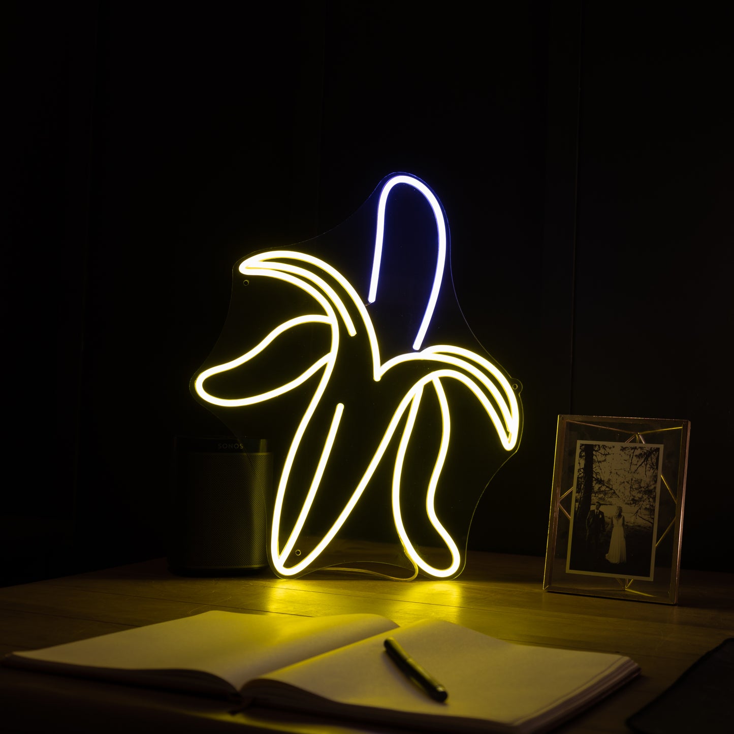Banana - LED Mini Glow Sign